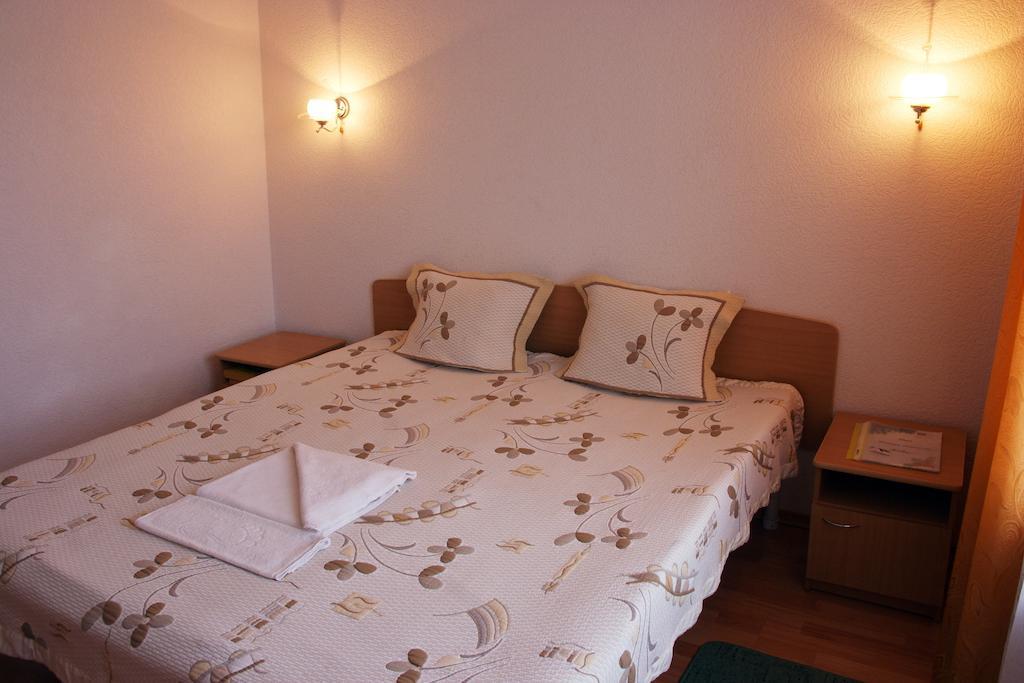 Kyiv Hotel Poltava Room photo